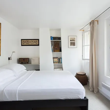 Rue Des Petits Carreaux By Onefinestay Apartment