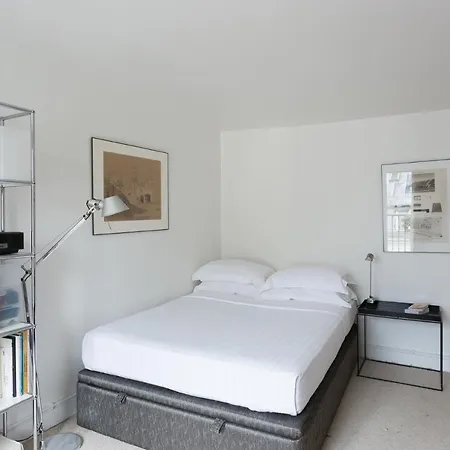 Rue Des Petits Carreaux By Onefinestay Apartment